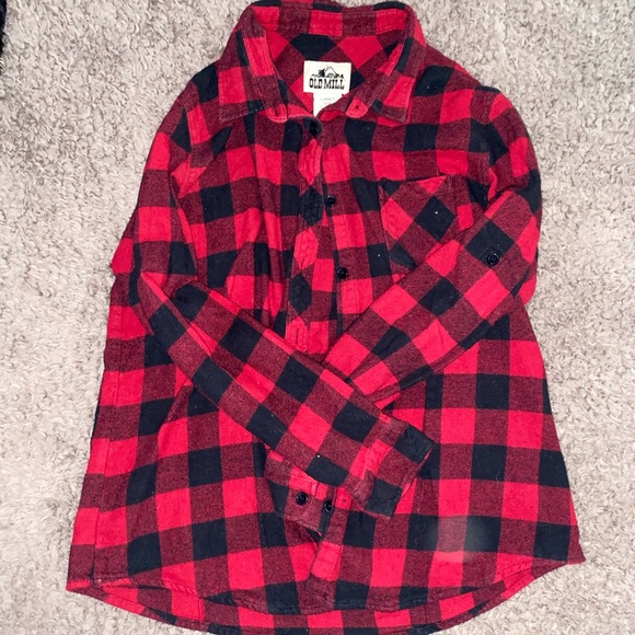 Long sleeve button down shirt - Picture 1 of 1
